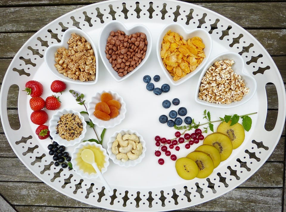 Beat the Bugs: 10 Essential Tips to Avoid Food Poisoning healthy food, junk food, diet,