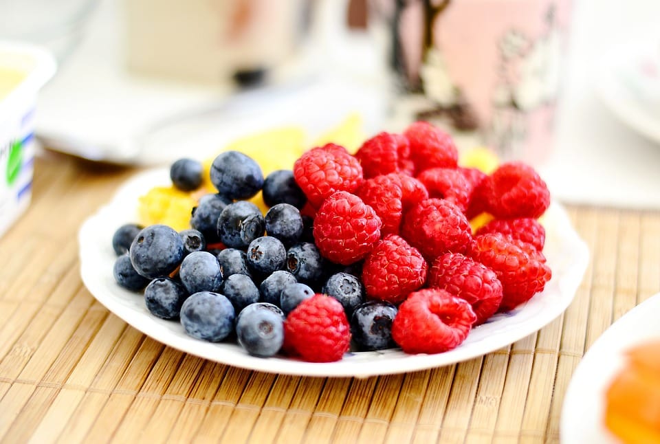 Dodge the Doldrums: How to Refuel and Recharge After a healthy food, junk food, diet,